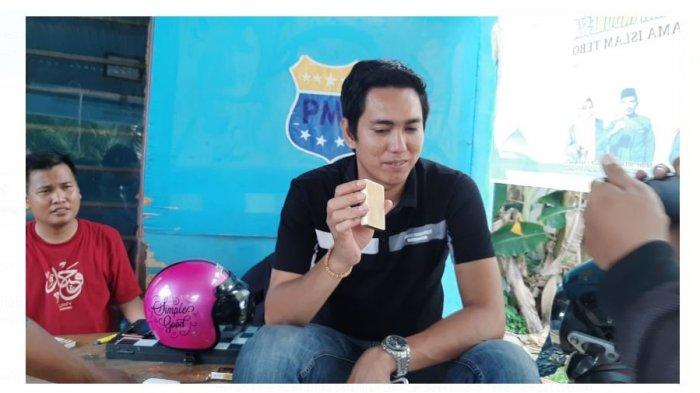 Ditawar Rp 750 Juta Tak Dilepas, Lempengan Bergambar Soekarno Temuan Erwin Bukan Emas tapi Kuningan