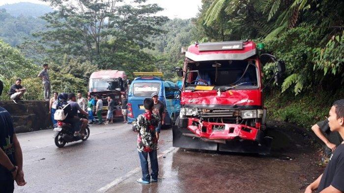 Viral Video Detik-detik Bus Bawa 45 Orang Tabrak Truk Tangki di Turunan, Satu Penumpang Meloncat