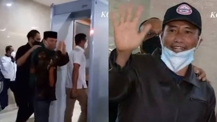 foto-kiri-ustaz-yahya-waloni-saat-dibawa-masuk-3aan-penistaan-agama-rabu-2582021.jpg
