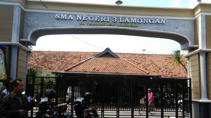 Disdik Jatim Beberkan Kronologi Pengambilan Ijazah Siswi SMAN 3 Lamongan yang Surati Ahok