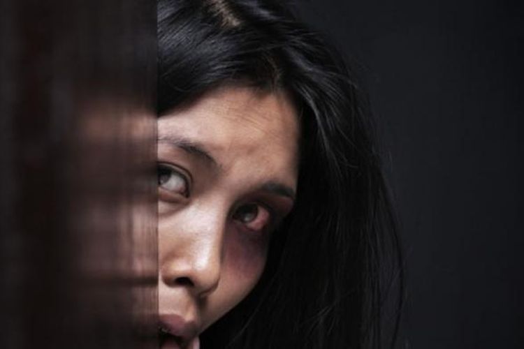 Viral Kasus KDRT yang Menimpa Sharon Milan Selama 8 Tahun, Hotman Paris Turun Tangan