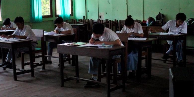 Kunci Jawaban Fisika Kelas 11 SMA Kurikulum Merdeka Soal Asesmen Bab 1 Halaman 24 25 26