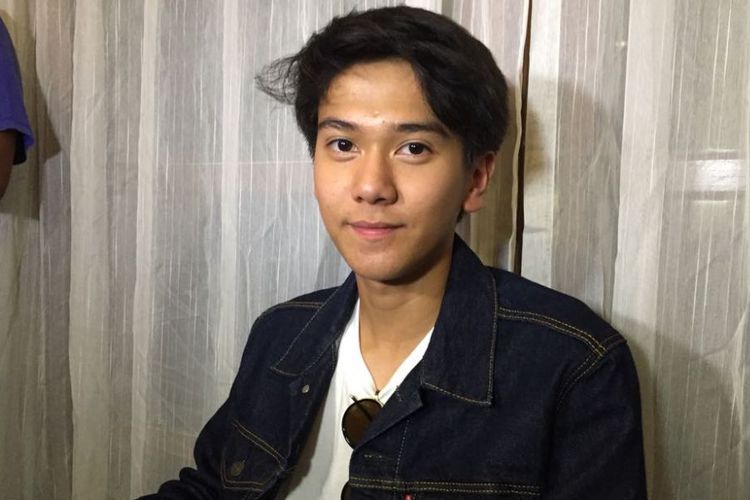 iqbaal-dhiafakhri-ramadhan_20170718_085954.jpg