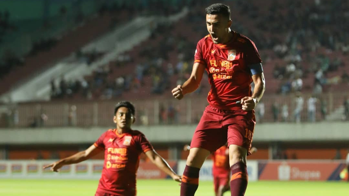javlon-guseynov-bawa-borneo-fc-menang-1-0-atas-pss-sleman.jpg