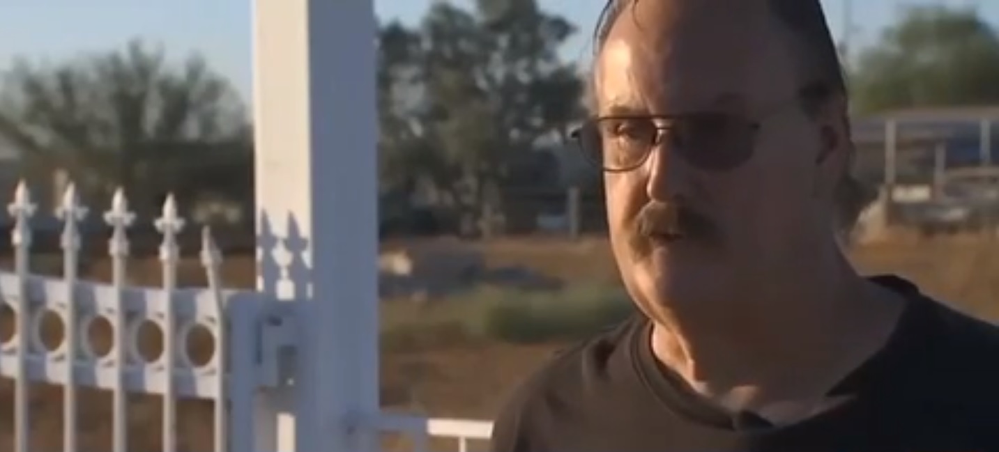 Mengaku Diganggu Alien, Pria Ini Jual Propertinya dengan Harga Fantastis! Tertarik Membelinya?