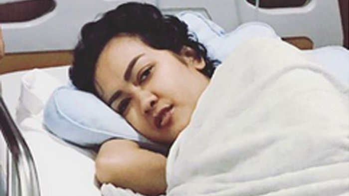 Unik! Begini Perangai Lucu Julia Perez Akibat Pengaruh Obat-obatan