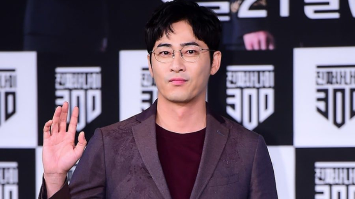 kang-ji-hwan.jpg