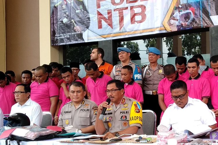 kapolda-ntb-irjen-nana-sudjana-menjelaskan-pihaknya-telah.jpg