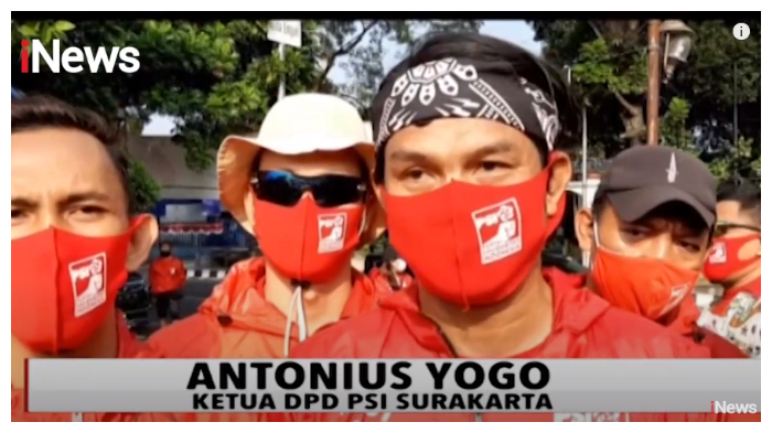 ketua-dpd-psi-surakarta-antonius-yogo-di-area-stadion-sriwedari-solo-minggu-1082020.jpg