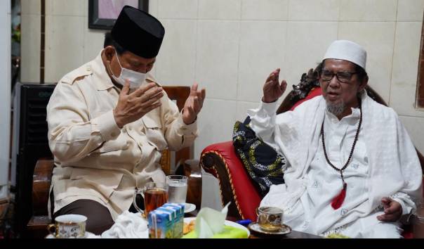 ketua-umu1nhan-ri-prabowo-subiant2riah-selasa-352022.jpg