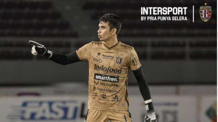 kiper-bali-united-nadeo-argawinata.jpg