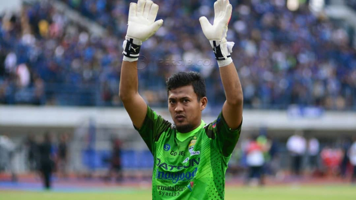 kiper-persib-bandung-muhammad-nathsir-1.jpg