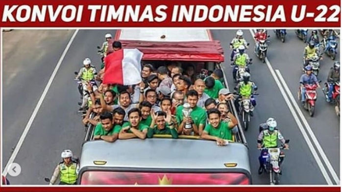 konvoi-timnas.jpg