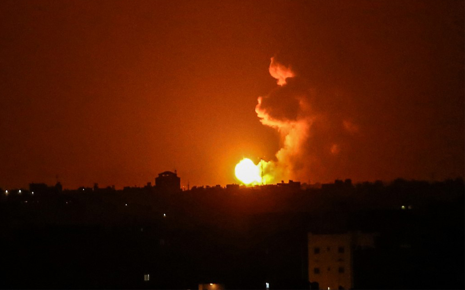 Israel Kembali Lakukan Pengeboman di Jalur Gaza, Klaim Sebagai Serangan Balasan atas Tembakan Roket