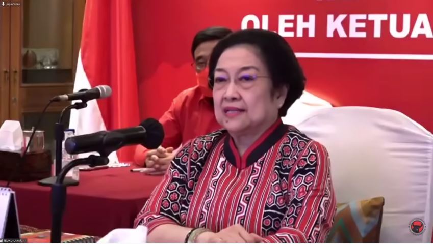 megawati-menyentil-kadernya-yang-kepergok-bermalas-malasan30102020.jpg