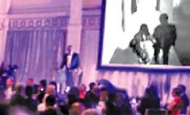 Tunangan Selingkuh, Balasan Pria Ini Untuk Pasangannya Saat Pesta Pernikahan Bikin Syok!