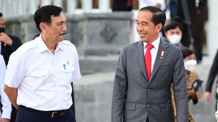 ment2binsar-panjaitan-dan-3widodo-jokowi.jpg