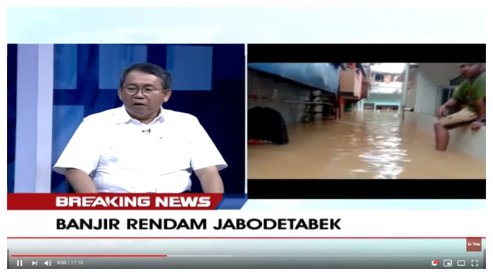 muslim-muin-tegas-nyatakan-penolakan-terhadap-wacan-relokasi-warga-di-bantaran-sungai-ciliwung.jpg