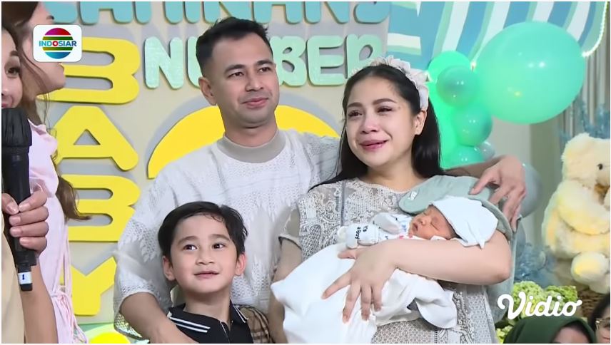 nagita-slavina-rayyanza-raffi-ahmad-dan-rafathar.jpg