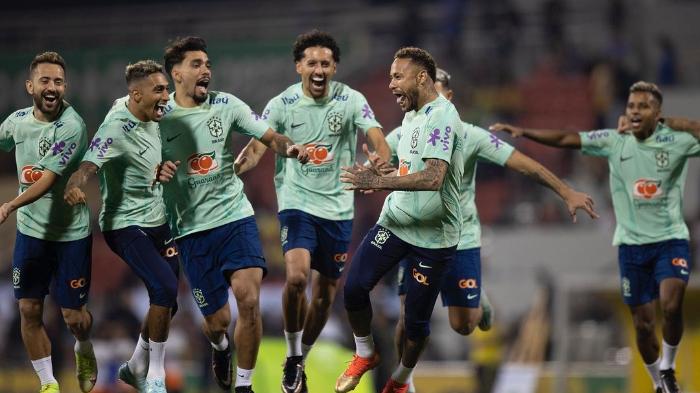 Brasil Krisis Bek Kiri Hadapi Korea Selatan Piala Dunia 2022, 2 Pemain Ini Belum Tentu Opsi Terbaik