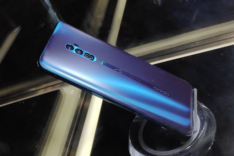 Baru Saja Dirilis, Ini Perbandingan Harga dan Spesifikasi Oppo Reno dan Oppo Reno 10x Zoom Edition