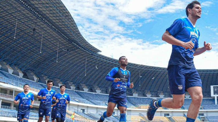 Jadwal Resmi Persib Bandung di Piala Menpora 2021, Robert Alberts Maksimalkan Laga Kontra PON Jabar