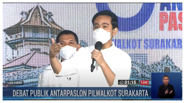 pasangan-calon-paslon-di-pilkada-solo-2020-gibran-rakabuming-raka-dengan-teguh-prakosa.jpg