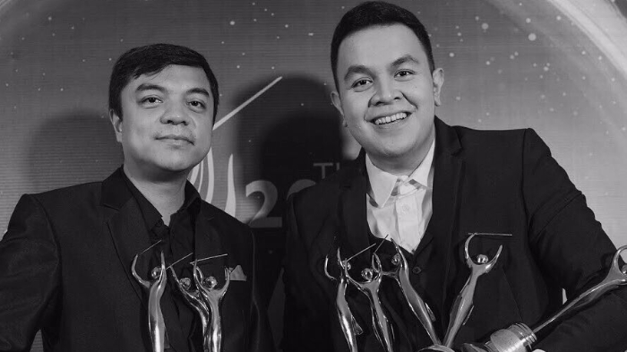 pelantun-lagu-cahaya-tulus-borong-piala-di-ami-awards-2017_20171117_172131.jpg