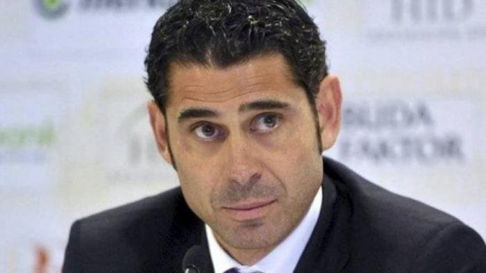 pelatih-spanyol-fernando-hierro_20180614_082307.jpg