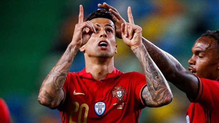 pemain-belakang-timnas-portugal-joao-cancelo.jpg