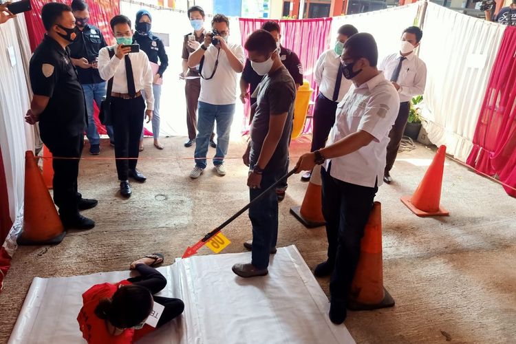 RK Serahkan Pisau yang Digunakan untuk Tusuk Suami kepada Mertuanya, Polisi: Mungkin Mau Kasih Tahu