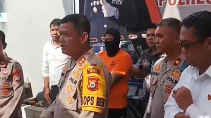 penangkapan-pelaku-pencabulan-anak-di-Mapolres-Gowa.jpg