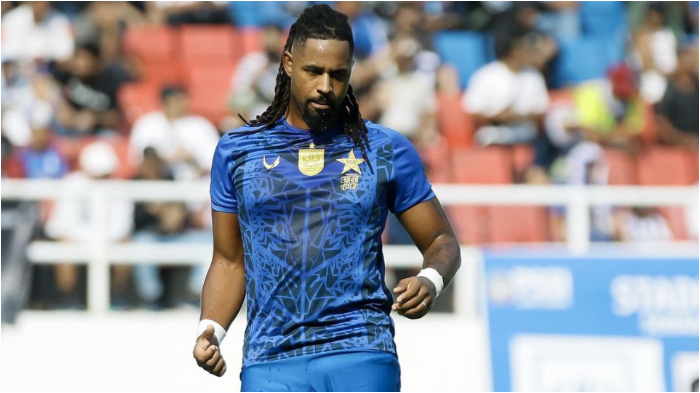 penyerang-psis-semarang-carlos-fortes-melakukan-persiapan-jelang-melawan-arema-fc.jpg