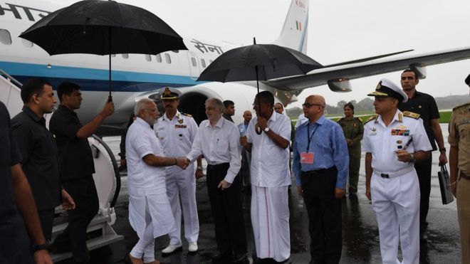 perdana-menteri-india-narendra-modi-datangi-salah-satu-wilayah-banjir-kerala_20180818_145227.jpg