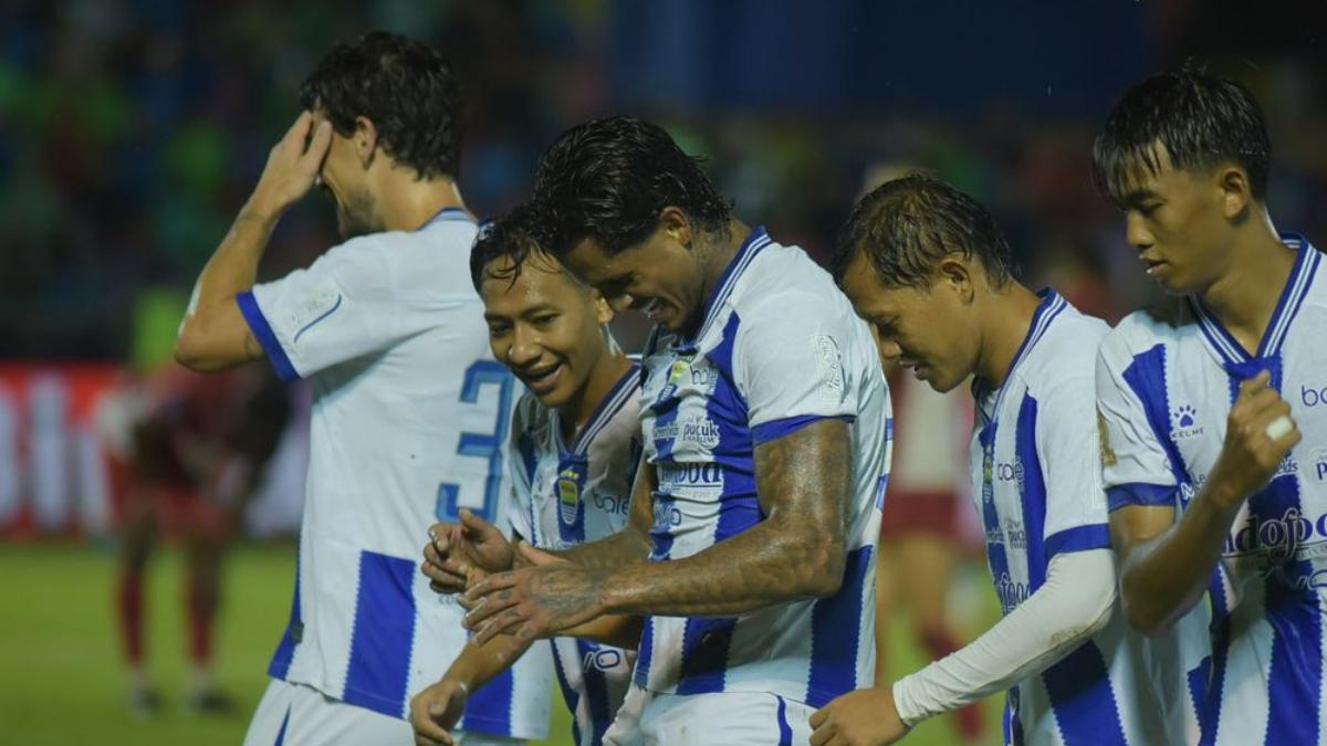 persib-selebrasi-lawan-kurzawa.jpg