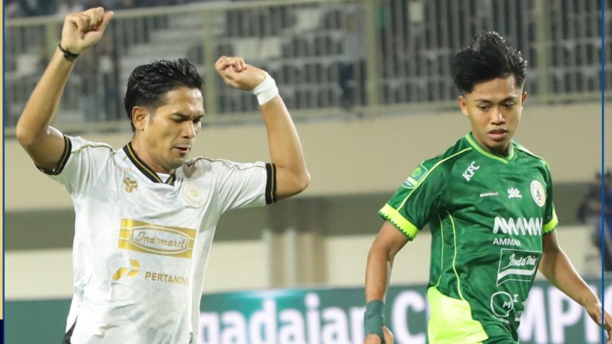 persiku-tertinggal-dari-pss-di-babak-1.jpg