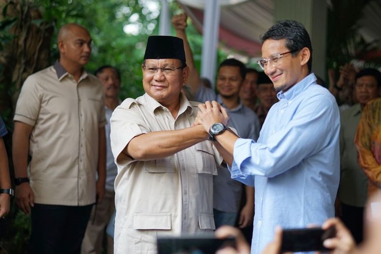 prabowo-subianto-dan-sandiaga-uno-jalan-kertanegara.jpg