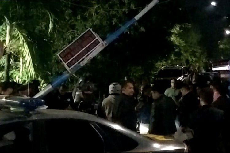 Jelang Subuh Polisi Gelar Rekonstruksi Penyiraman Air Keras, Novel Baswedan Diperankan Orang Lain