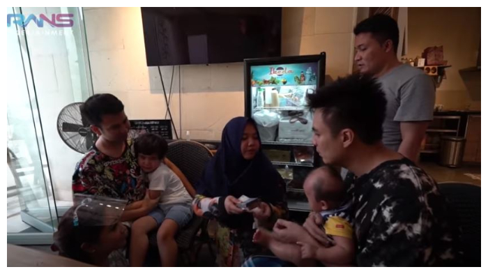 Rafathar Emosi saat Mbak Lala Pilih Asuh Kiano dengan Gaji Rp 15 Juta: Pilih Aa atau Om Baim?