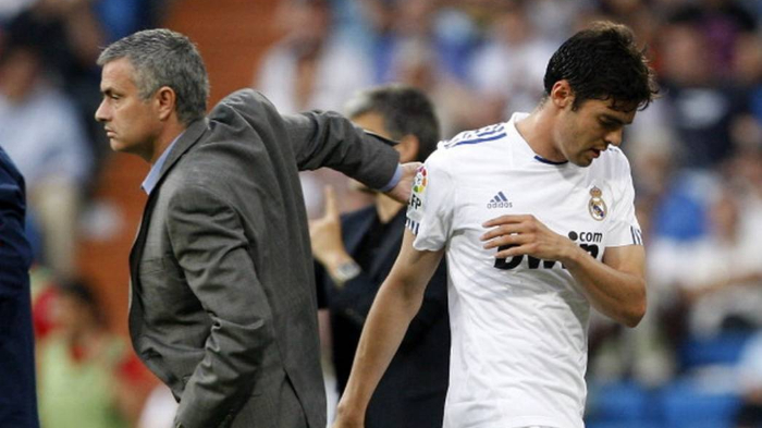 ricardo-kaka-dan-jose-mourinho_20180418_175431.jpg