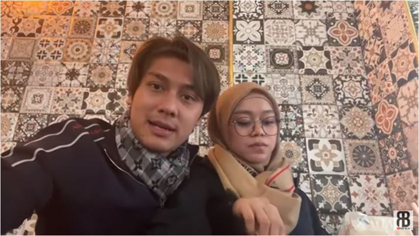 rizky-billar-dan-lesti-kejora-melakukan-siaran-langsung-saat-berada-di-turki.jpg