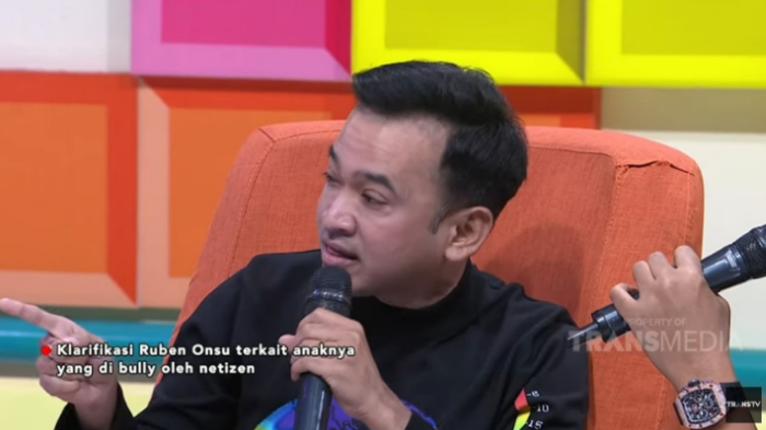 Sambil Tunjuk-tunjuk, Ruben Onsu Geram Betrand Peto Diancam Warganet: Gue Paling Depan Hajar Lu
