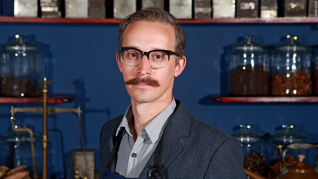 Gila! Lidah Pria Ini Diasuransikan Rp 19 Miliar