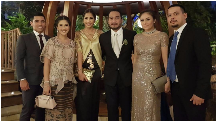 Begini Penampilan 11 Seleb di Acara Penikahan Raisa dan Hamish, Nomor 3 Gandeng Janda Cantik