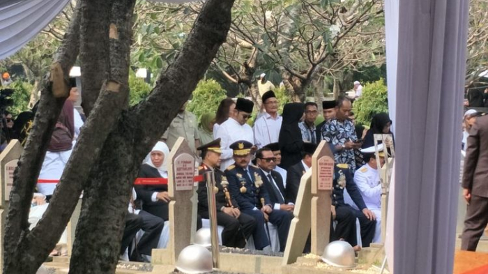 sejumlah-pejabat-negara-hadir-dalam-upacara-pemakaman-ani-yudhoyono.jpg