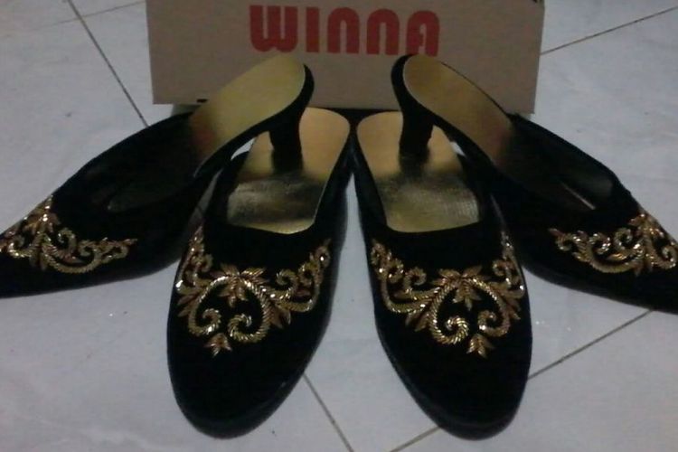 Ternyata Segini Harga Selop Kahiyang Ayu dan Bobby Nasution