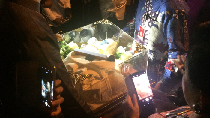 Tiba di Kediaman Jokowi, Bobby Nasution Bawa Seserahan Ini untuk Kahiyang Ayu