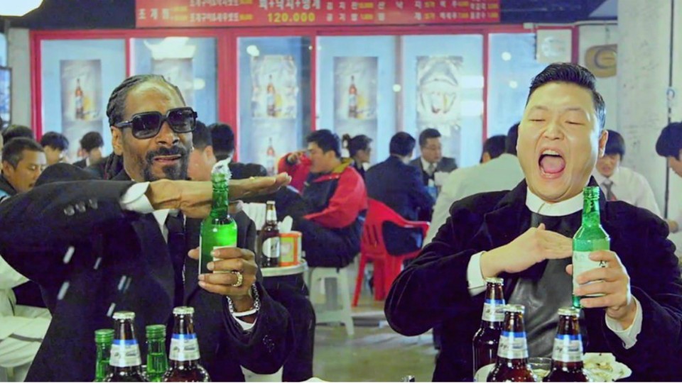 Ini Cara Unik Orang Korea Nikmati Soju, Dari Pakai Yakult Hingga Semangka Segar