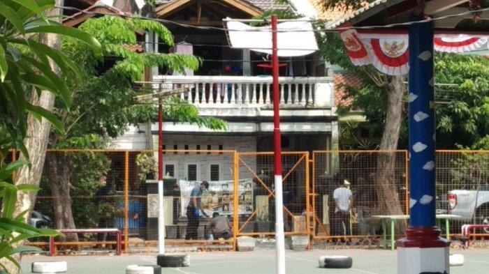suasana-penggerebekan-rumah-terduga-teroris-di-cilincing.jpg