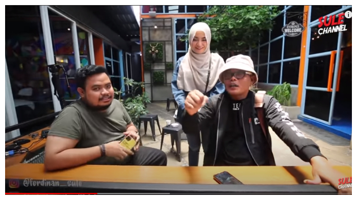 Sule Cemburu Lihat Rigen Sentuh Tangan Nathalie Holscher, Langsung Beri Teguran: Lu Hina Gue?